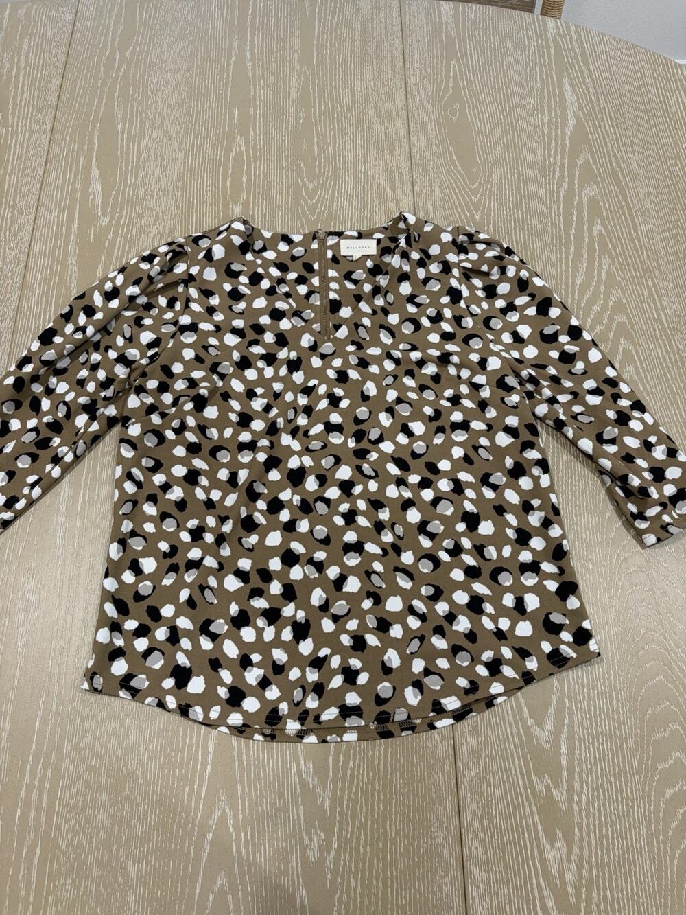 Melloday V-neck brown blouse Women’s Size Medium Abstract Print